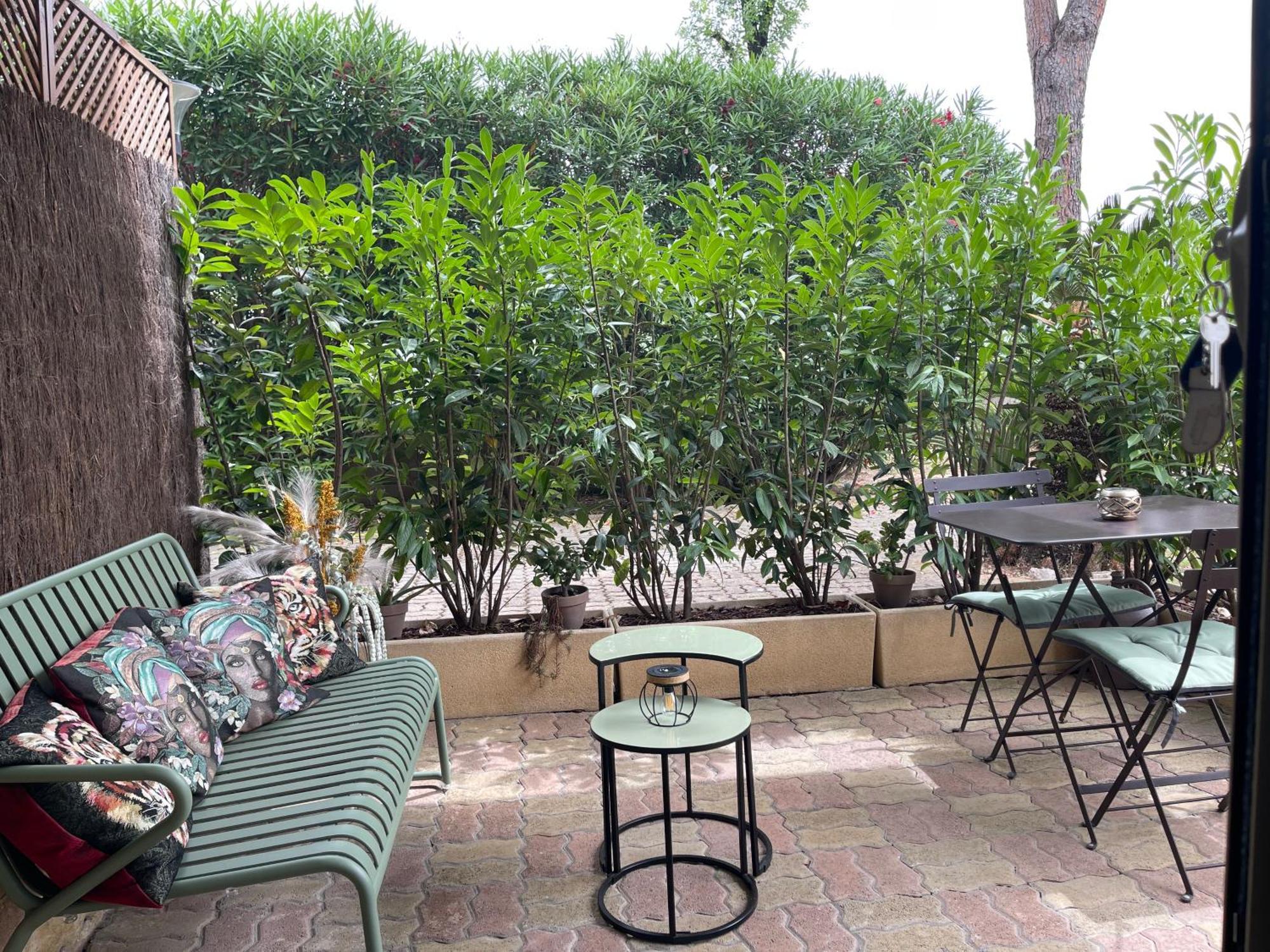 Studio Tout Confort Au Calme Avec Jardin Proche Cannes Le Cannet Exterior foto